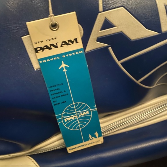 Pan AM Roller Bag - Picture 6 of 9